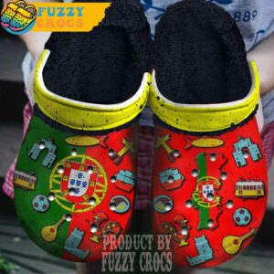 FuzzyCrocs Portugal Flag Fur Crocs 600x600