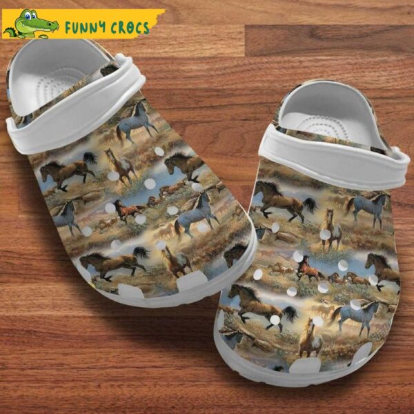 Amazing Horses Pattern Crocs.jpg