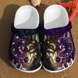 Art Dreamcatcher Wolf Crocs 1.jpg