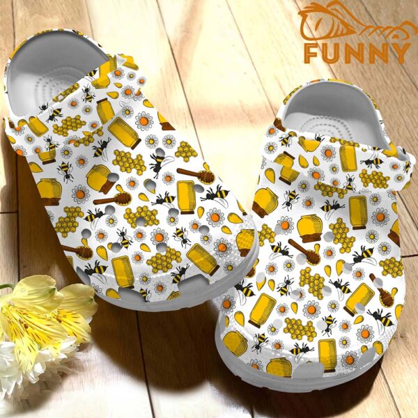 Beekeeper Pattern Crocs 2.jpg