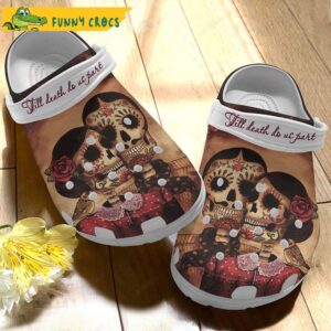 Boy And Girl Skull Gifts Crocs Slippers.jpg