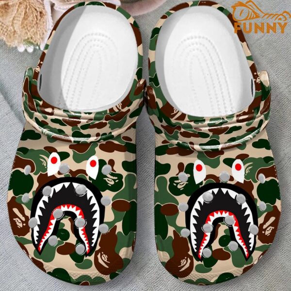 Camo Green Shark Crocs 2.jpg