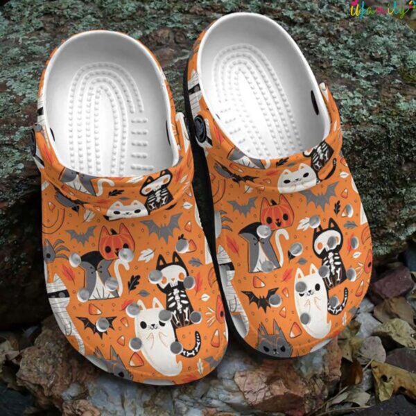 Cat Lover Halloween Crocs.jpg