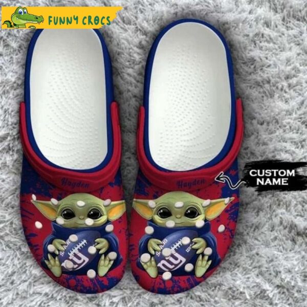 CustomNew York Giants Baby Yoda Crocs.jpg