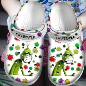 Ew People The Grinch Christmas Crocs.jpg