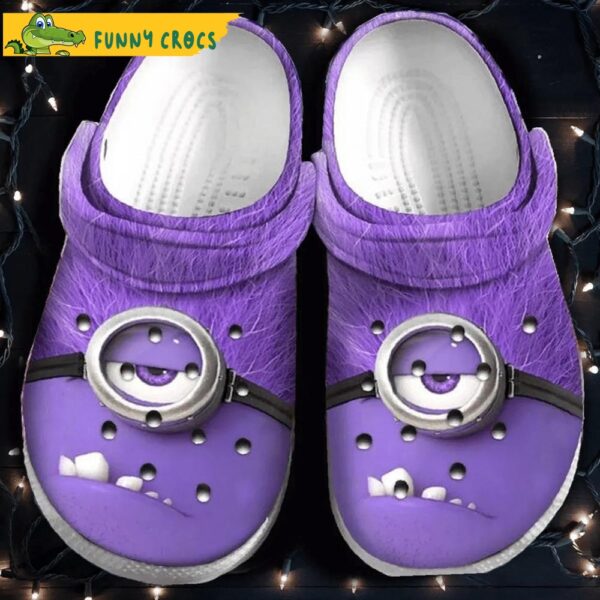 Funny Face Minion Crocs.jpg