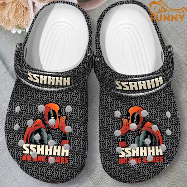 Funny Marvel Deadpool Crocs 2.jpg