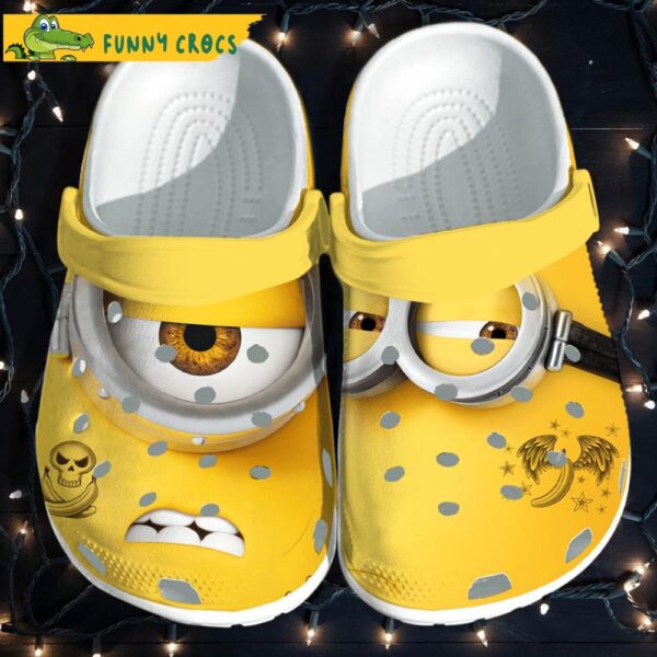 Funny Yellow Minion Crocs Slippers.jpg