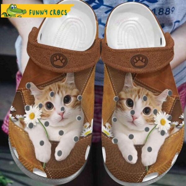 Lovely Cat With Beautiful Eyes Crocs.jpg