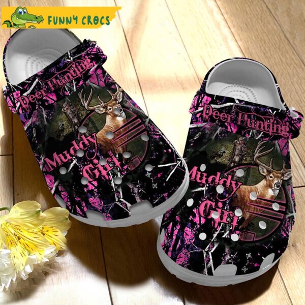 Muddy Girl Deer Hunting Crocs Clog Shoes 1.jpg