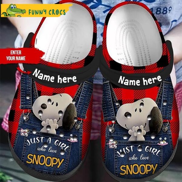 Personalised Just A Girl Who Love Snoopy Crocs.jpg