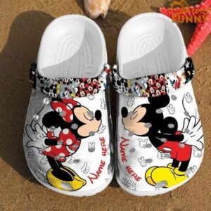 Personalized Mickey Minnie Kiss Crocs 1.jpg