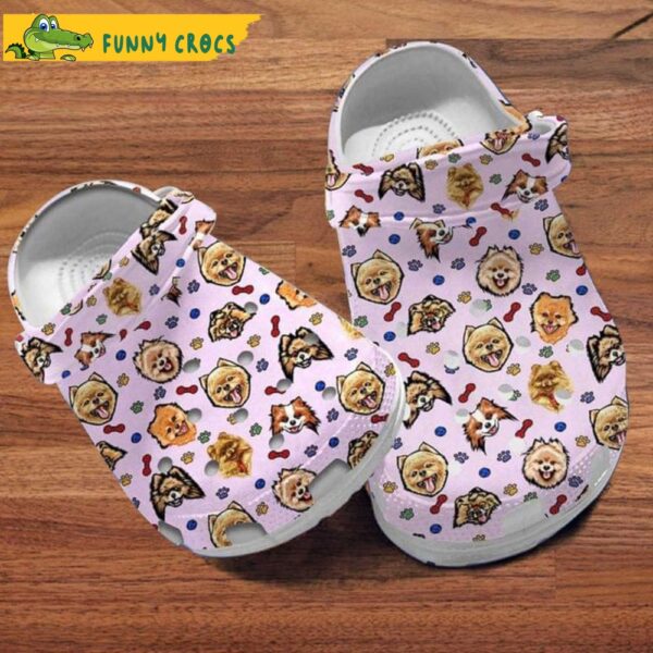 Pomeranian Dog Pattern Pink Crocs.jpg