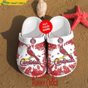 Cardinals Crocs 1.jpg