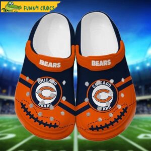 Crocs Chicago Bears Shoes.jpg