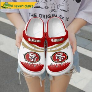 Football Team San Francisco 49Ers Crocs.jpg