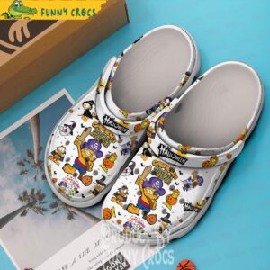 Garfields Halloween Adventure Crocs Clogs 1.jpg