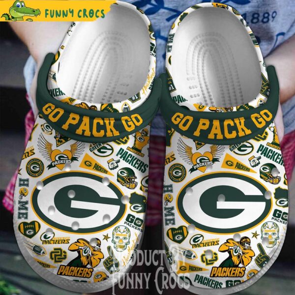 Go pack Go Green Bay Packers Crocs Shoes 2.jpg