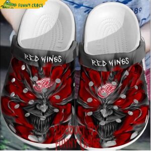 Monster Detroit Red Wings Crocs 1.jpg