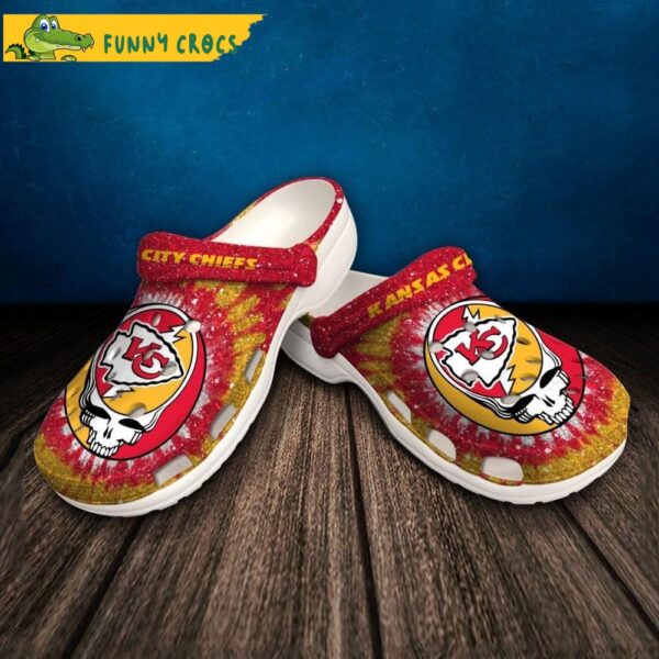 NFL Kansas City Chiefs Crocs Slippers.jpg