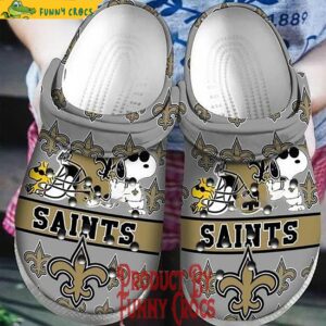 New Orleans Saints Snoopy Crocs 1.jpg