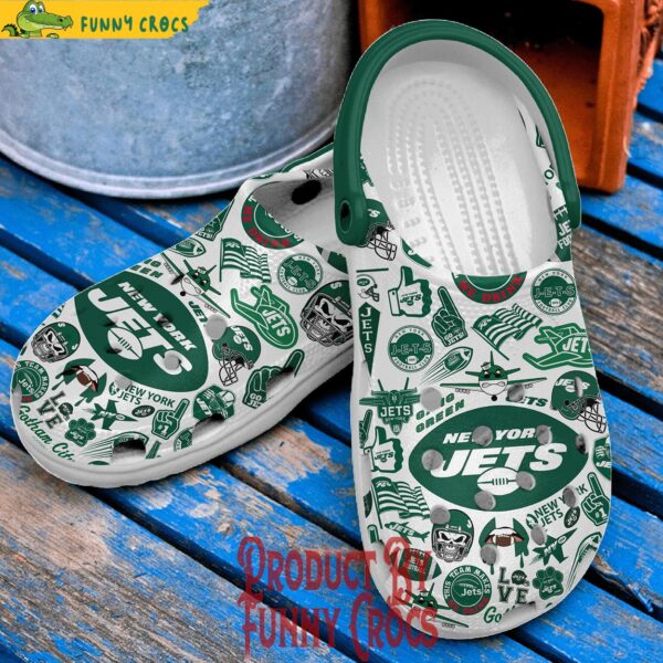 New York Jets Crocs Slippers 2.jpg