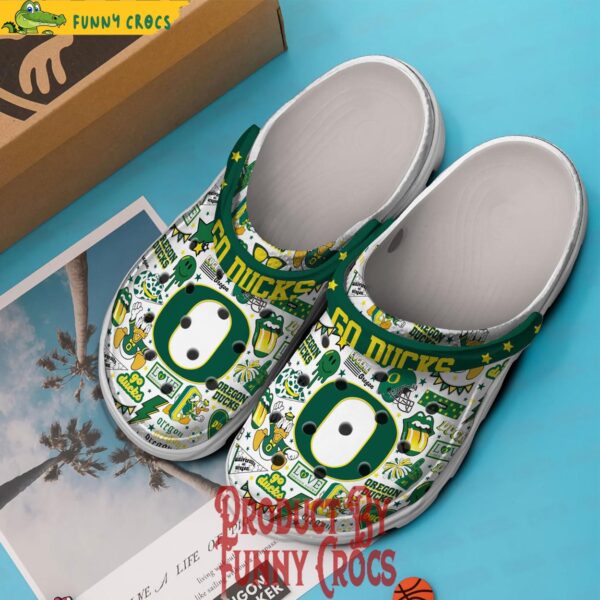 Oregon Ducks Rolling Stones Crocs 3.jpg