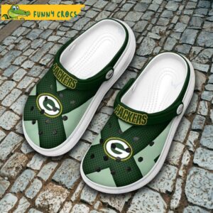 Packers Crocs.jpg