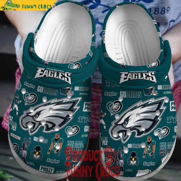 Philadelphia Eagles Crocs For Adults 1.jpg