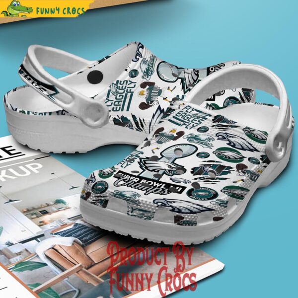 Philadelphia Eagles Super Bowl LII Crocs Shoes 3.jpg